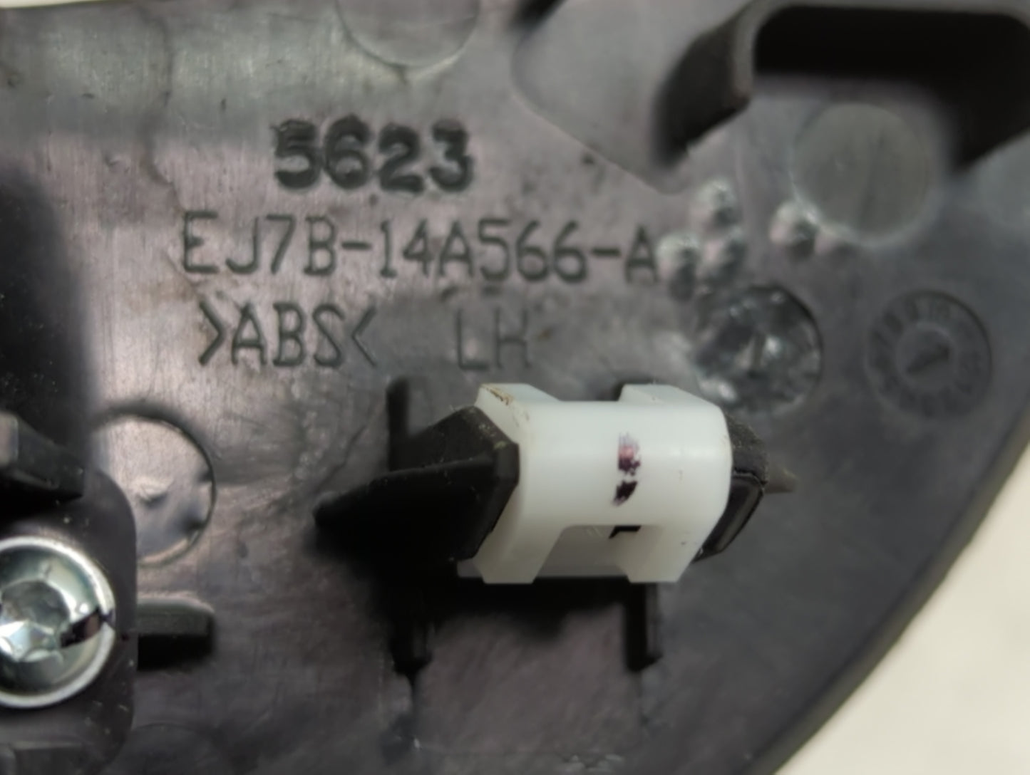 2015-2019 Lincoln Mkc Master Power Window Switch Replacement Driver Side Left P/N:EJ7B-14A566-A Fits OEM Used Auto Parts