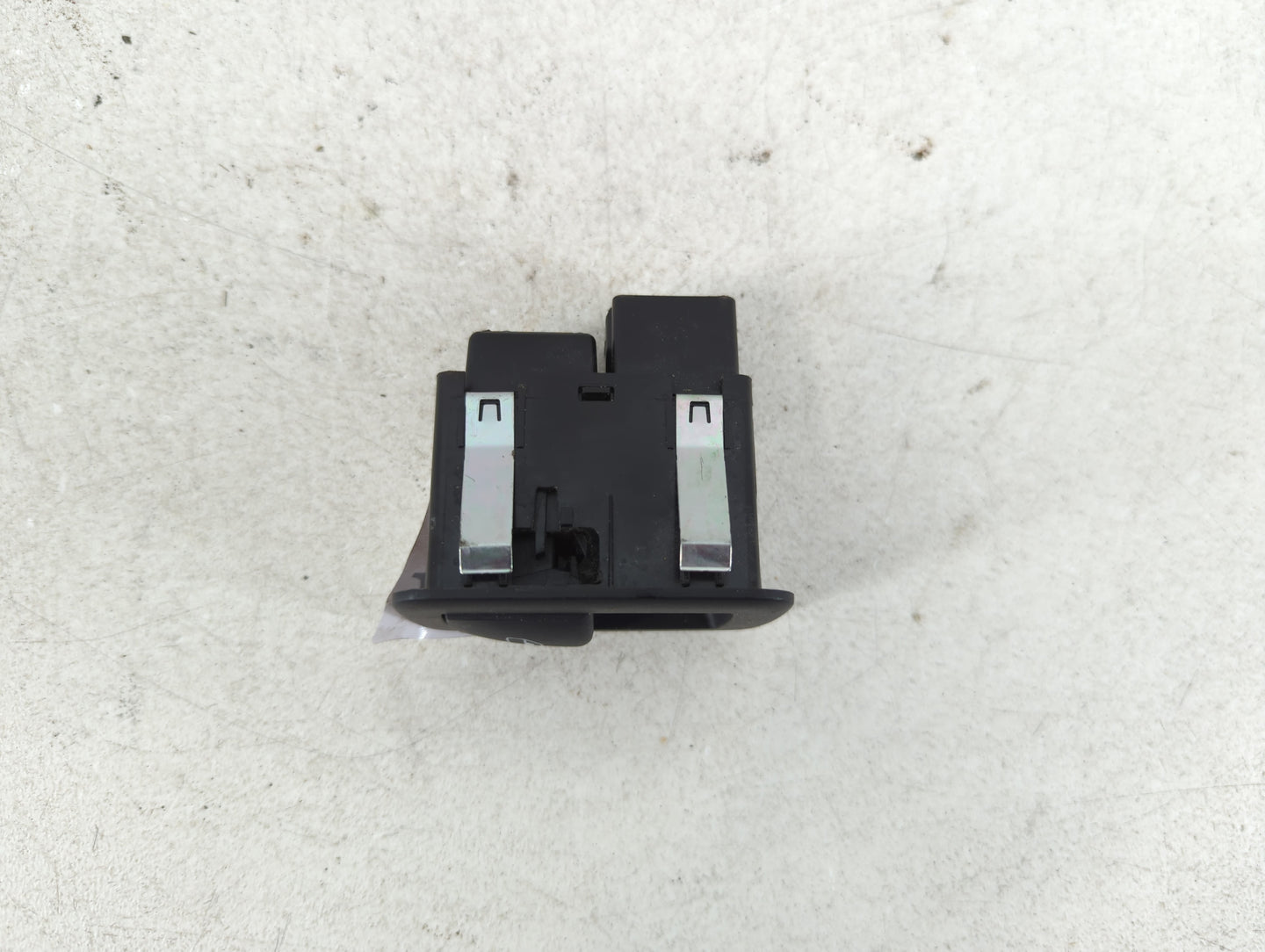 2015-2017 Chrysler 200 Master Power Window Switch Replacement Driver Side Left P/N:68214156AA Fits OEM Used Auto Parts - Oemusedautoparts1.com