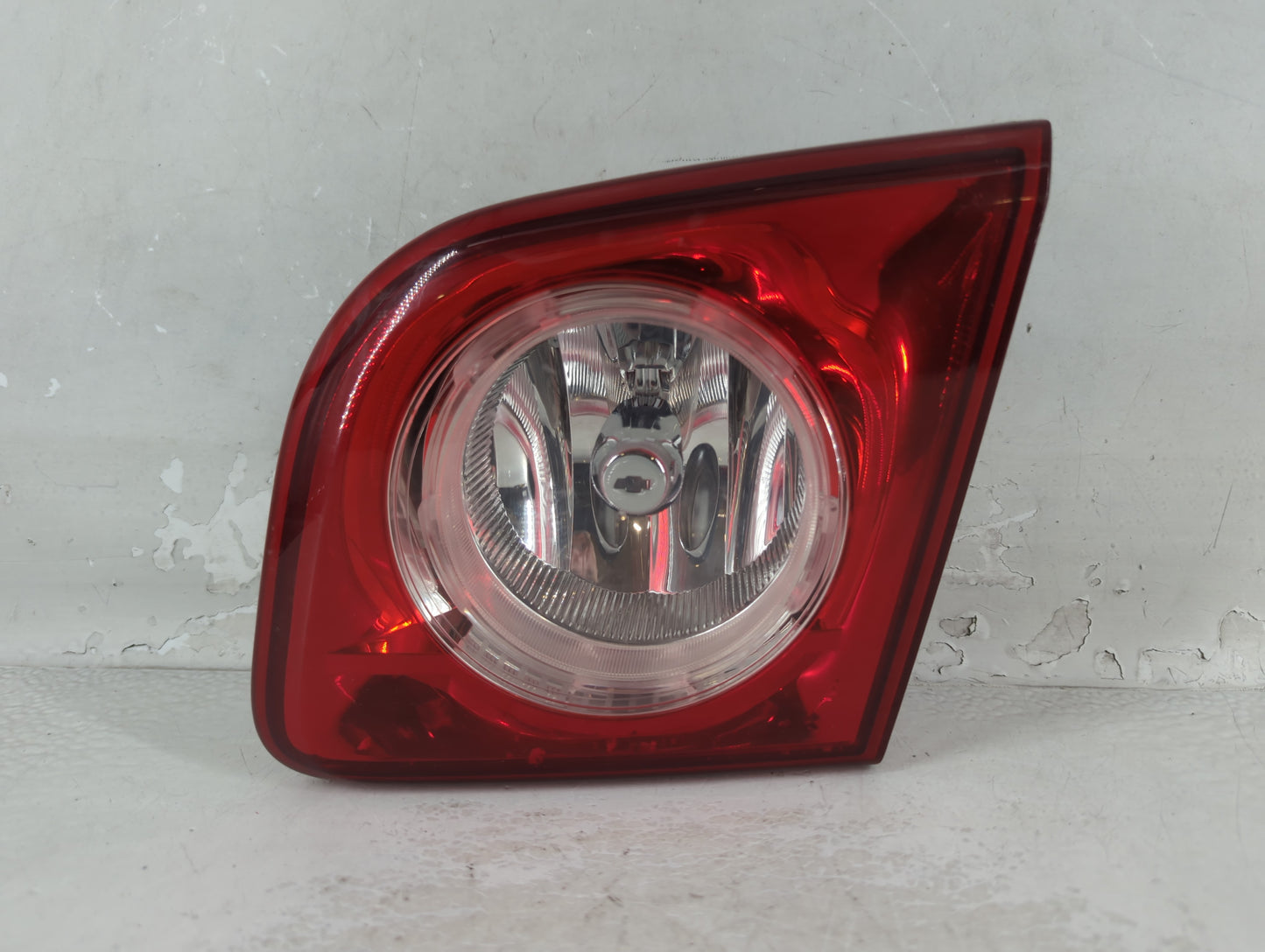 2008-2012 Chevrolet Malibu Tail Light Assembly Driver Left OEM P/N:15271121 Fits Fits 2008 2009 2010 2011 2012 OEM Used Auto Parts - Oemusedautoparts1.com