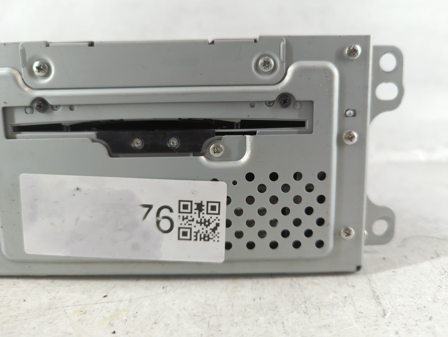 2007-2012 Chevrolet Malibu Radio AM FM Cd Player Receiver Replacement P/N:22814136 Fits OEM Used Auto Parts - Oemusedautoparts1.com