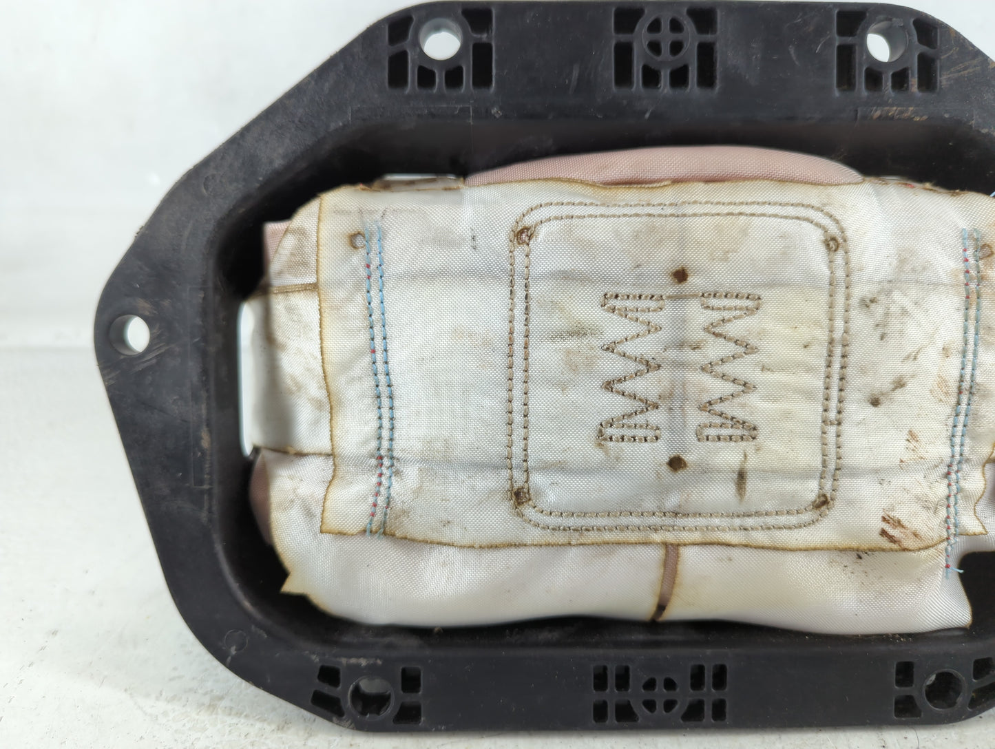 2014-2020 Chevrolet Impala Air Bag Passenger Right Dashboard OEM P/N:23171897 Fits Fits 2014 2015 2016 2017 2018 2019 2020 OEM Used Auto Parts - Oemusedautoparts1.com