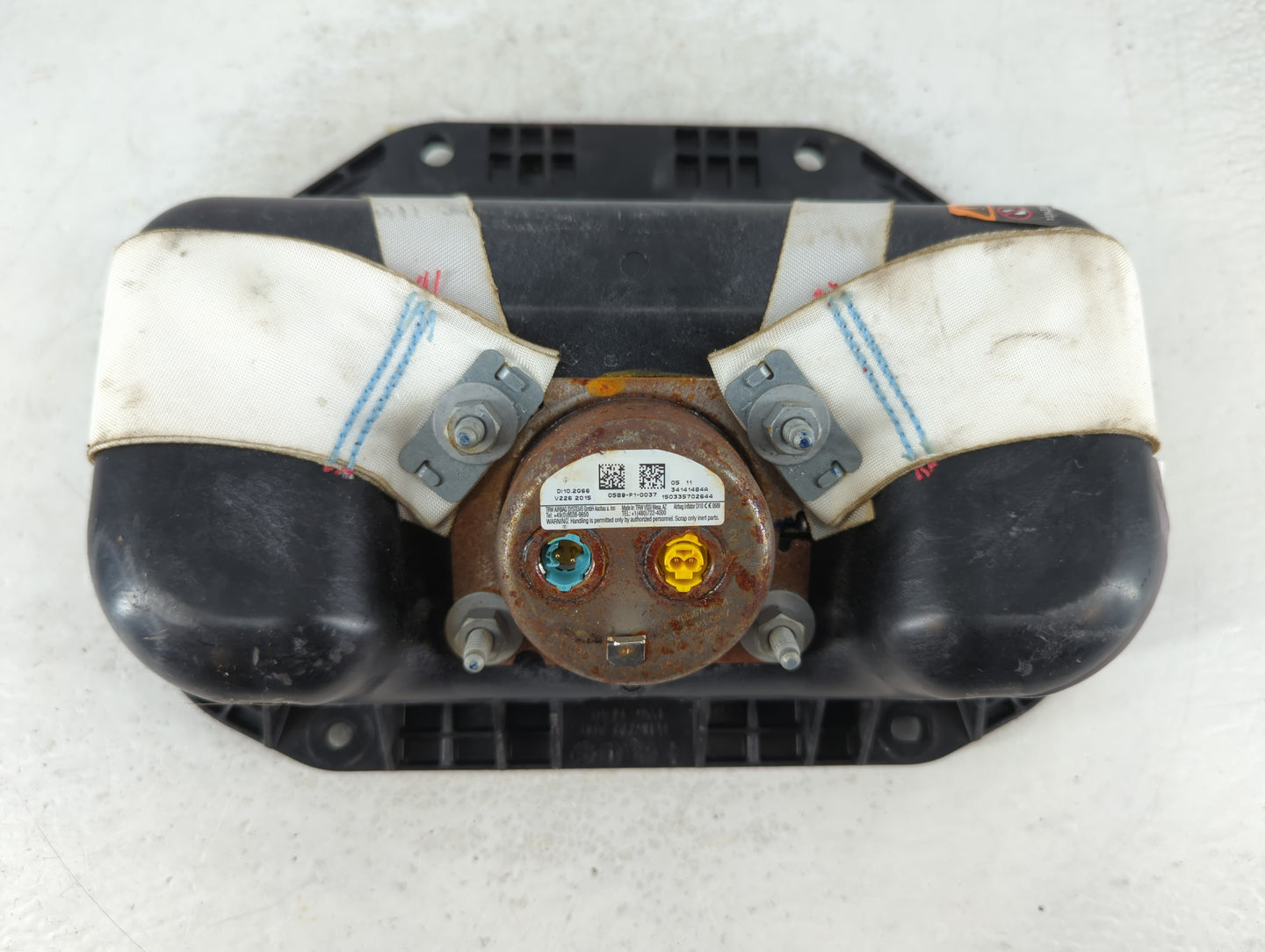 2014-2020 Chevrolet Impala Air Bag Passenger Right Dashboard OEM P/N:23171897 Fits Fits 2014 2015 2016 2017 2018 2019 2020 OEM Used Auto Parts - Oemusedautoparts1.com