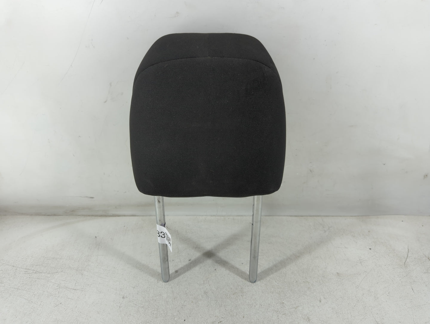 2003-2007 Chevrolet Silverado 1500 Headrest Head Rest Front Driver Passenger Seat Fits Fits 2003 2004 2005 2006 2007 OEM Used Auto Parts - Oemusedautoparts1.com