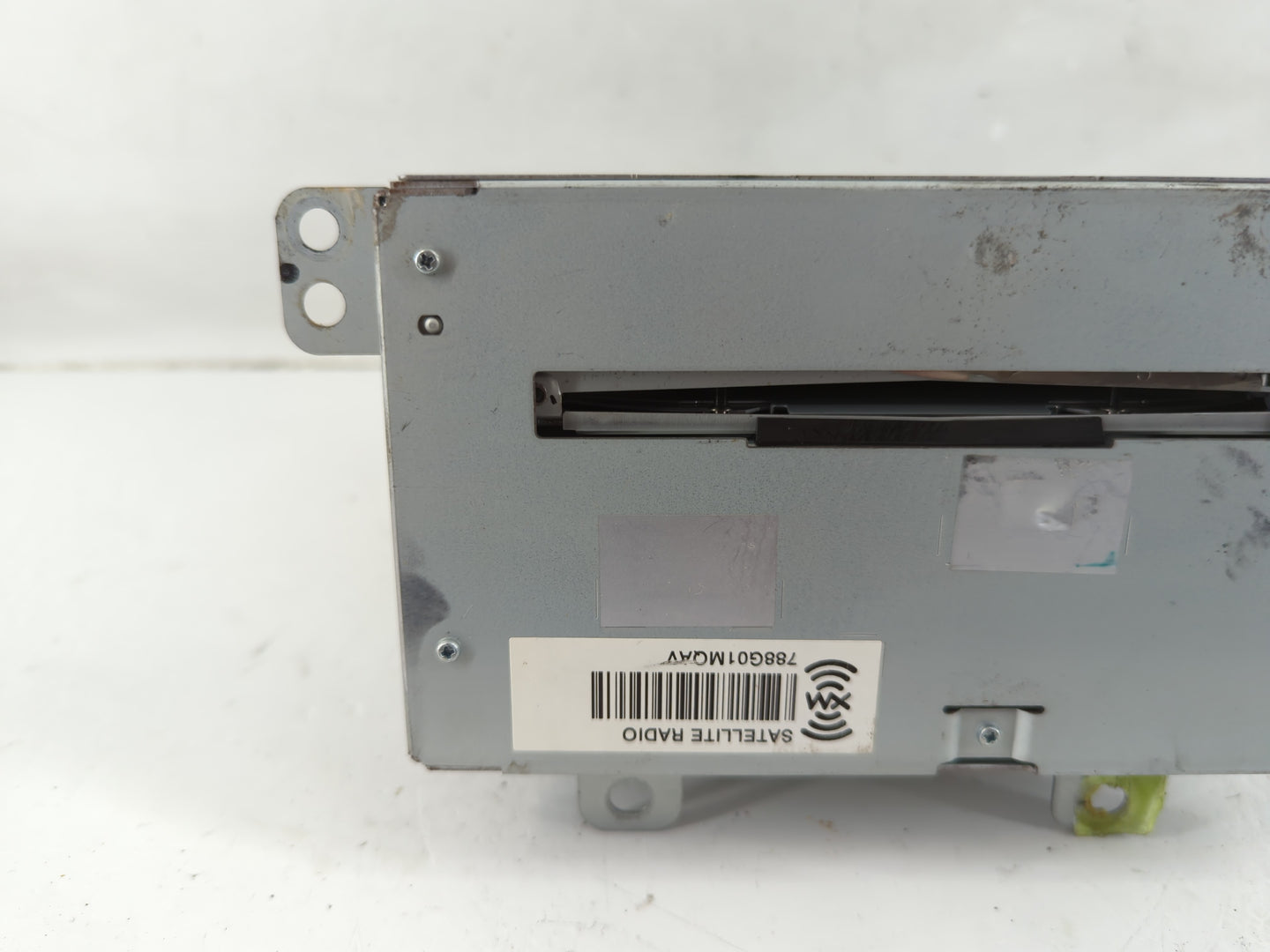 2009-2011 Cadillac Cts Radio AM FM Cd Player Receiver Replacement P/N:20822590 Fits Fits 2009 2010 2011 OEM Used Auto Parts - Oemusedautoparts1.com