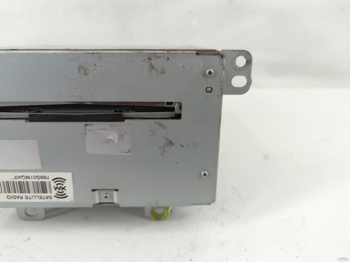 2009-2011 Cadillac Cts Radio AM FM Cd Player Receiver Replacement P/N:20822590 Fits Fits 2009 2010 2011 OEM Used Auto Parts - Oemusedautoparts1.com