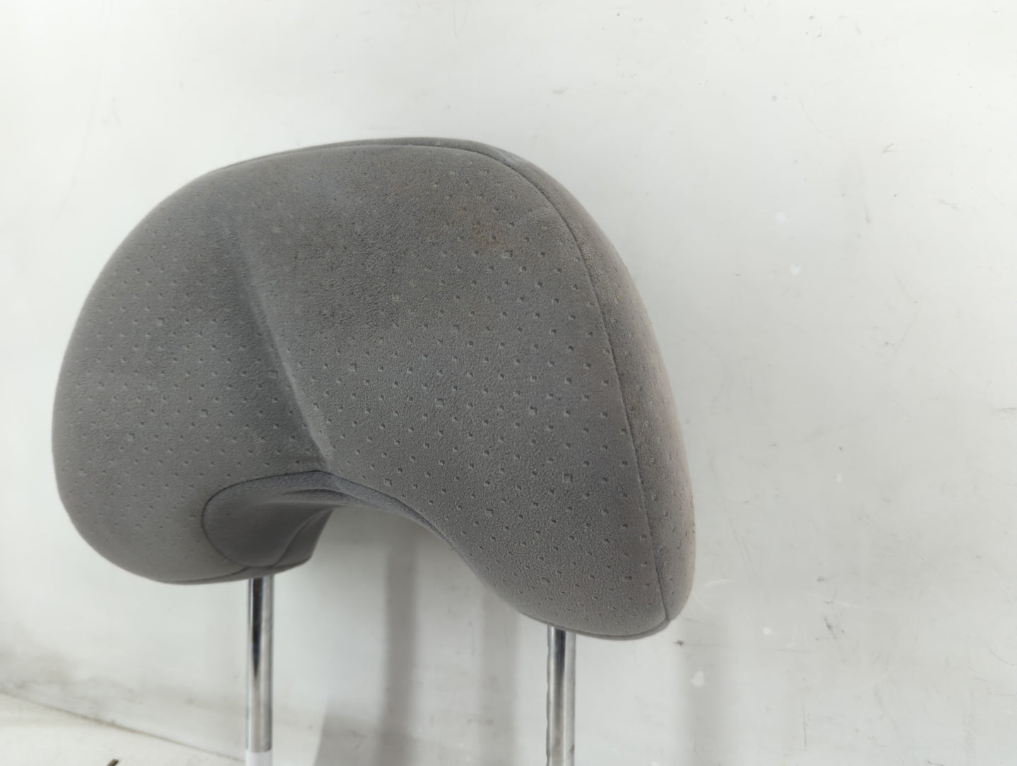 2004-2005 Toyota Prius Headrest Head Rest Front Driver Passenger Seat Fits Fits 2004 2005 OEM Used Auto Parts - Oemusedautoparts1.com