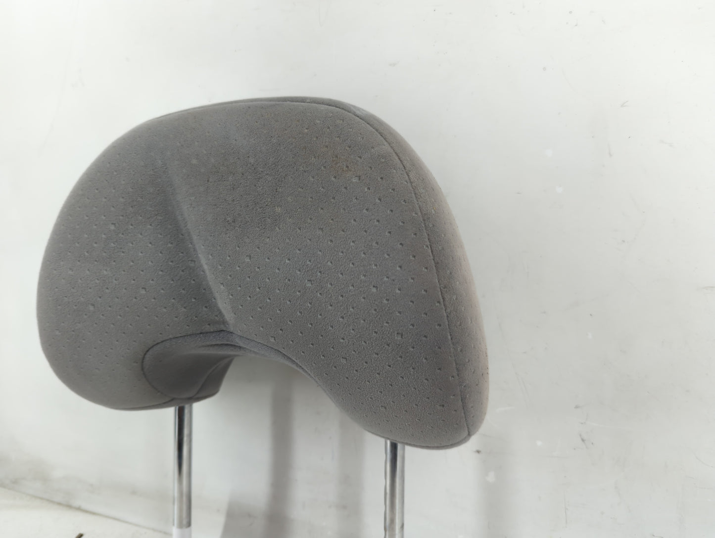 2004-2005 Toyota Prius Headrest Head Rest Front Driver Passenger Seat Fits Fits 2004 2005 OEM Used Auto Parts - Oemusedautoparts1.com