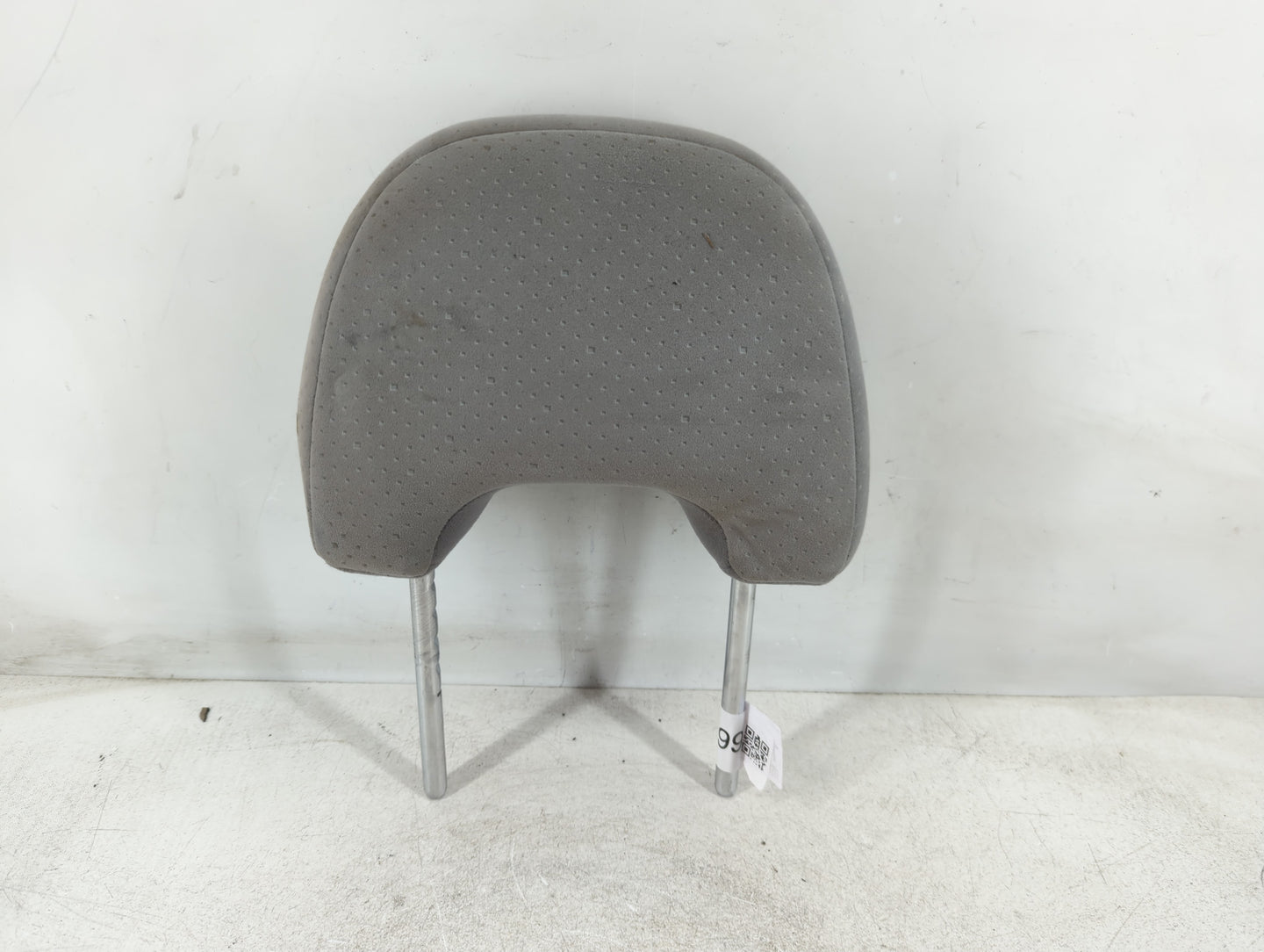 2004-2005 Toyota Prius Headrest Head Rest Front Driver Passenger Seat Fits Fits 2004 2005 OEM Used Auto Parts - Oemusedautoparts1.com