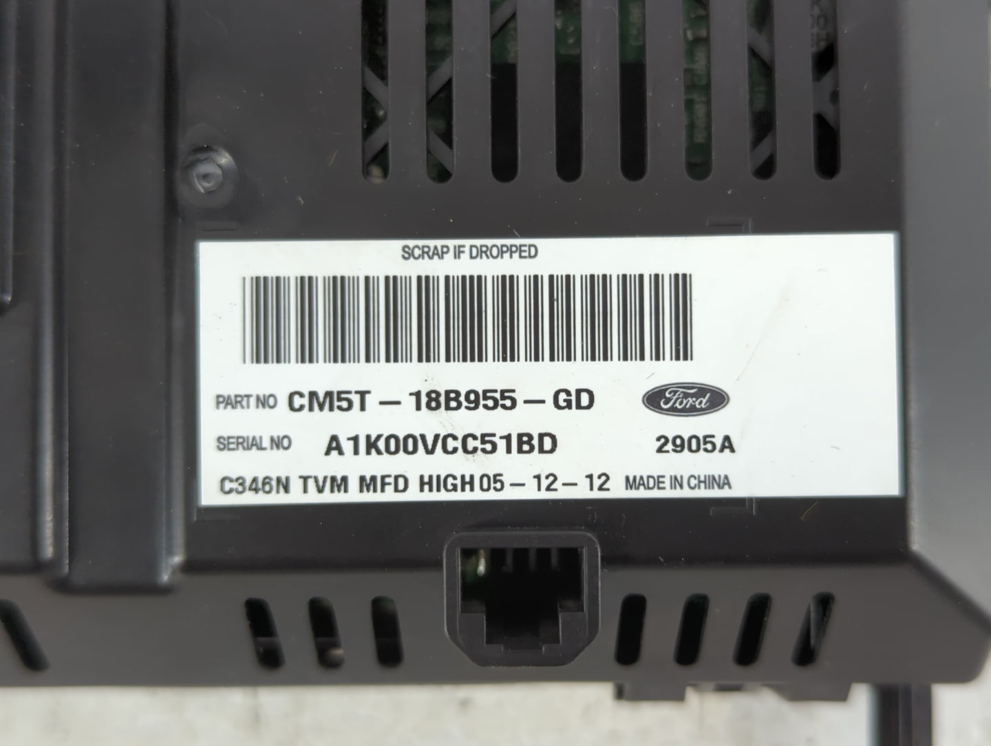 2012-2014 Ford Focus Radio AM FM Cd Player Receiver Replacement P/N:CM5T-18B955-GD Fits Fits 2012 2013 2014 OEM Used Auto Parts - Oemusedautoparts1.com