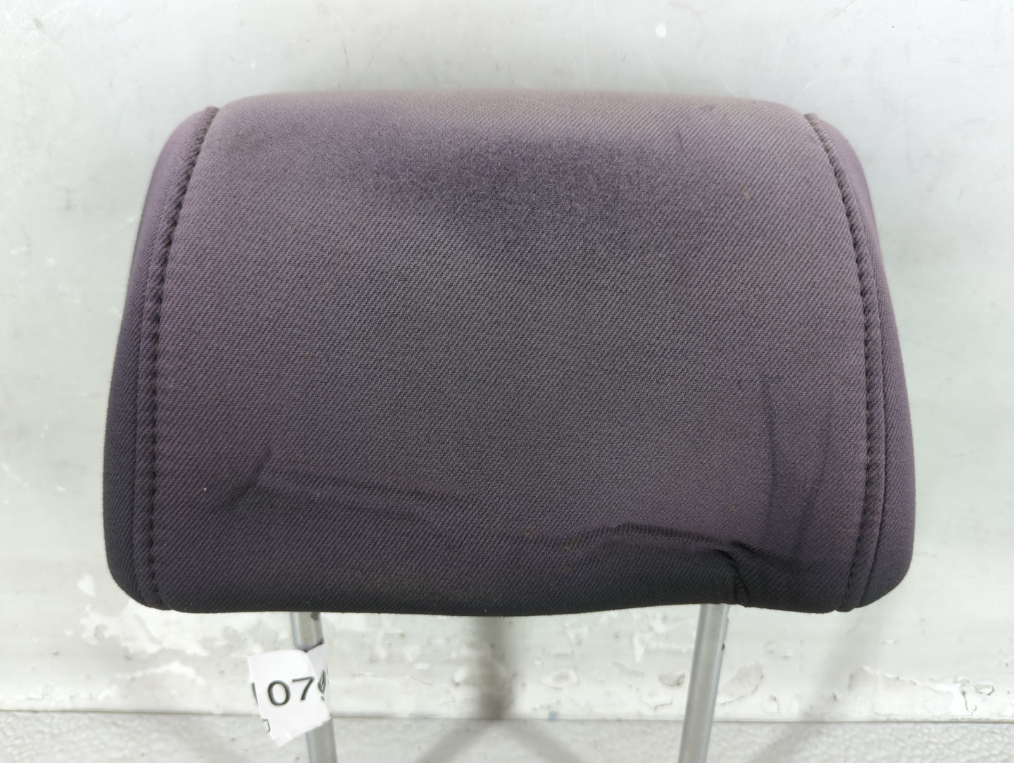 2008-2009 Pontiac G6 Headrest Head Rest Rear Seat Fits Fits 2008 2009 OEM Used Auto Parts - Oemusedautoparts1.com