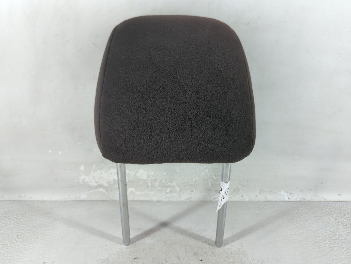 2008-2009 Ford Fusion Headrest Head Rest Rear Seat Fits Fits 2008 2009 OEM Used Auto Parts - Oemusedautoparts1.com
