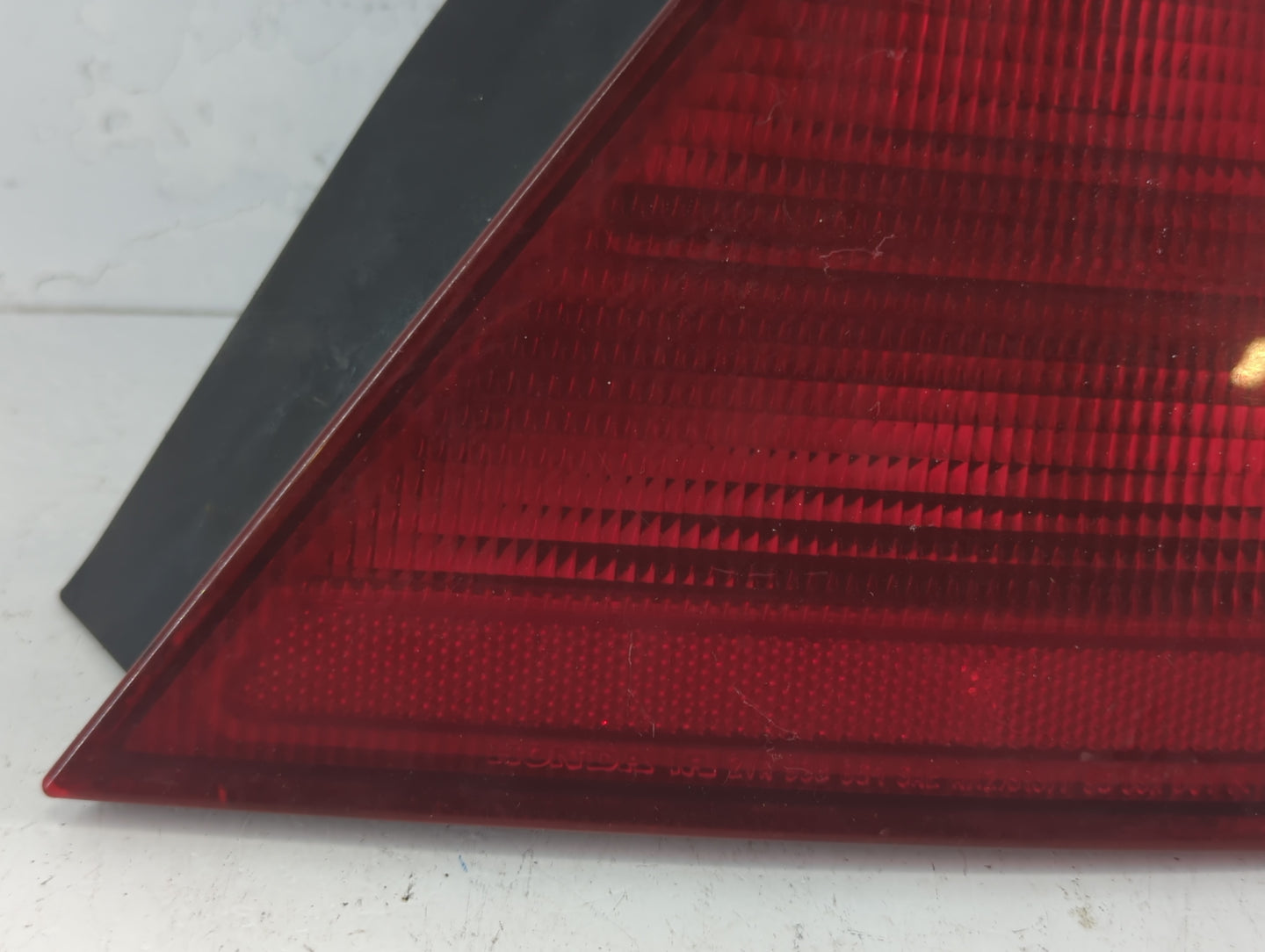 1998-2000 Honda Accord Tail Light Assembly Driver Left OEM P/N:2VA 938 864 Fits Fits 1998 1999 2000 OEM Used Auto Parts - Oemusedautoparts1.com