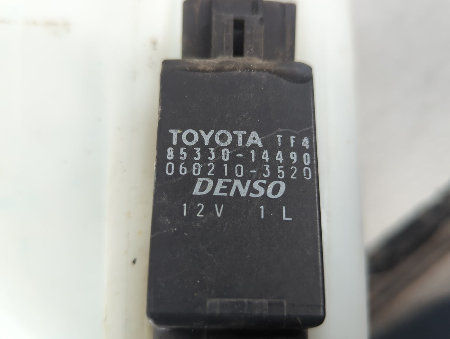 1999-2003 Lexus Rx300 Windshield Washer Fluid Reservoir Bottle Oem