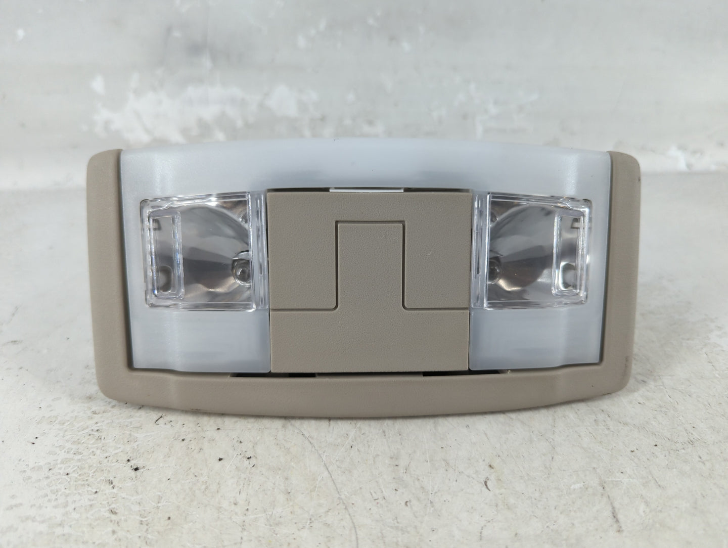2012 Ford Taurus Overhead Reading Dome Map Light - Oemusedautoparts1.com