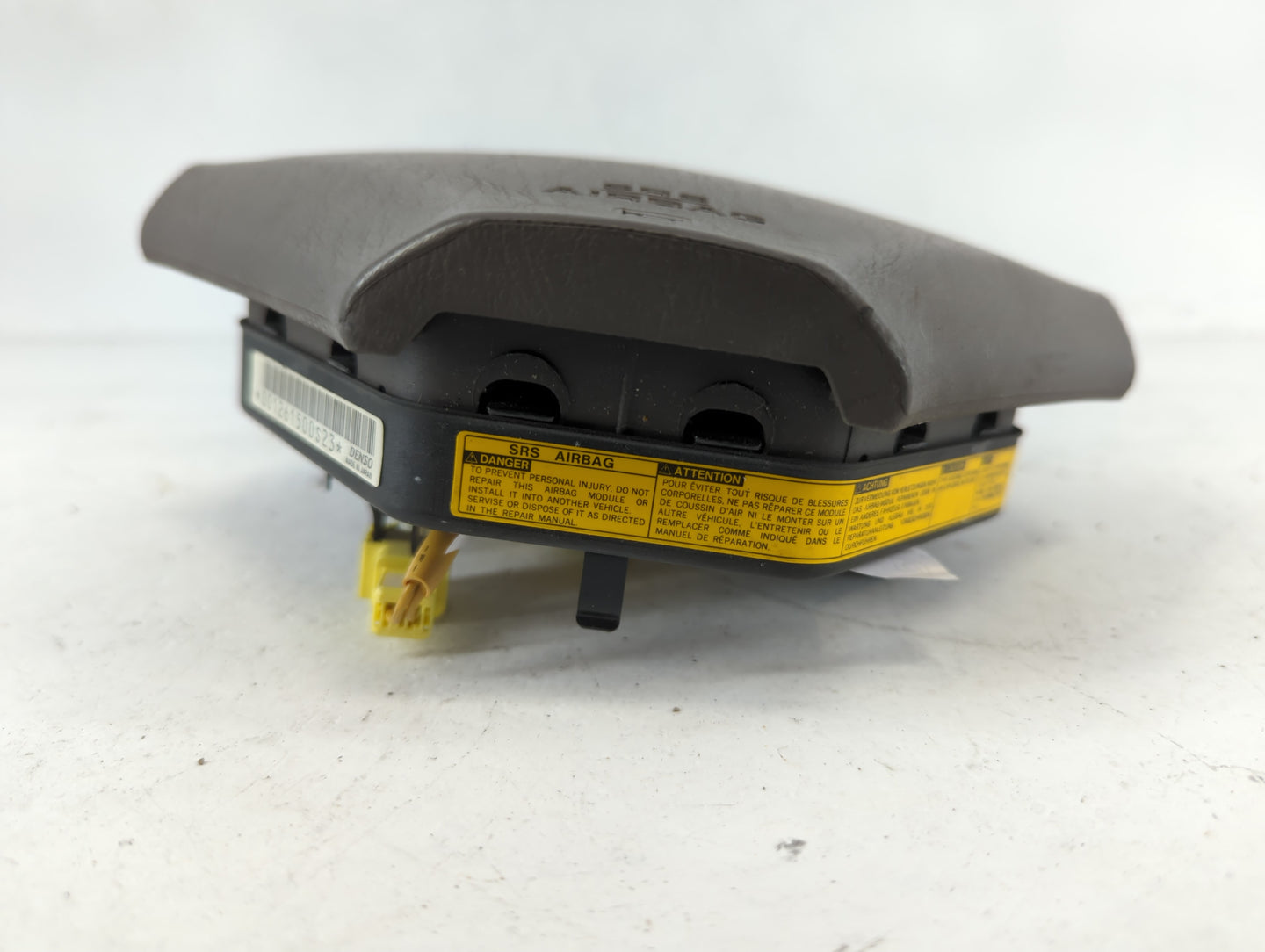 1999-2000 Lexus Rx300 Air Bag Driver Left Steering Wheel Mounted P/N:001261500S23 Fits Fits 1999 2000 OEM Used Auto Parts - Oemusedautoparts1.com