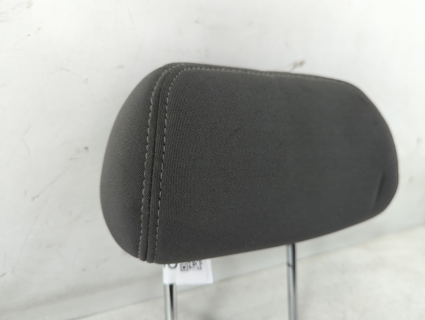 2013-2015 Hyundai Elantra Headrest Head Rest Front Driver Passenger Seat Fits Fits 2013 2014 2015 OEM Used Auto Parts - Oemusedautoparts1.com