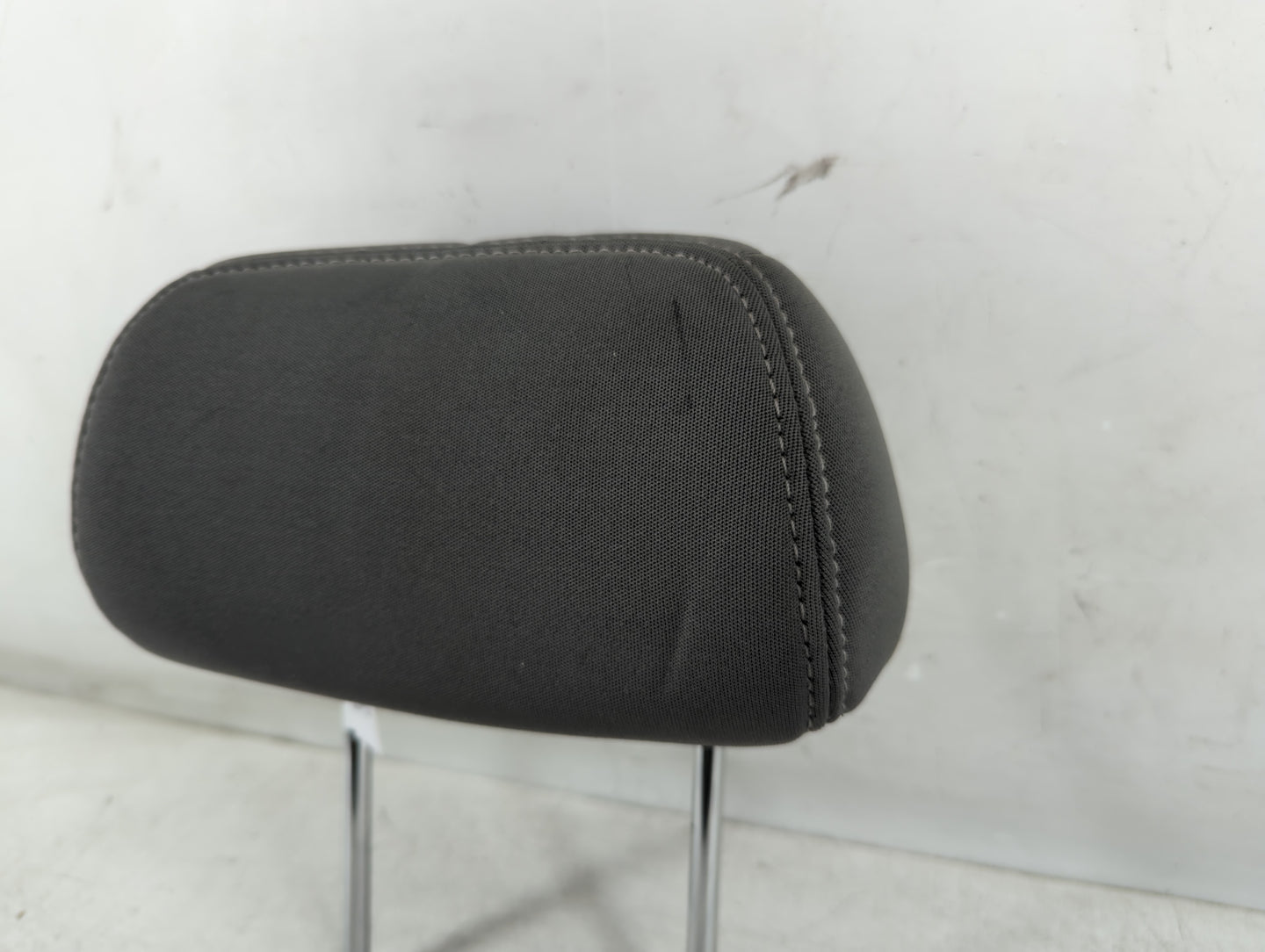 2013-2015 Hyundai Elantra Headrest Head Rest Front Driver Passenger Seat Fits Fits 2013 2014 2015 OEM Used Auto Parts - Oemusedautoparts1.com