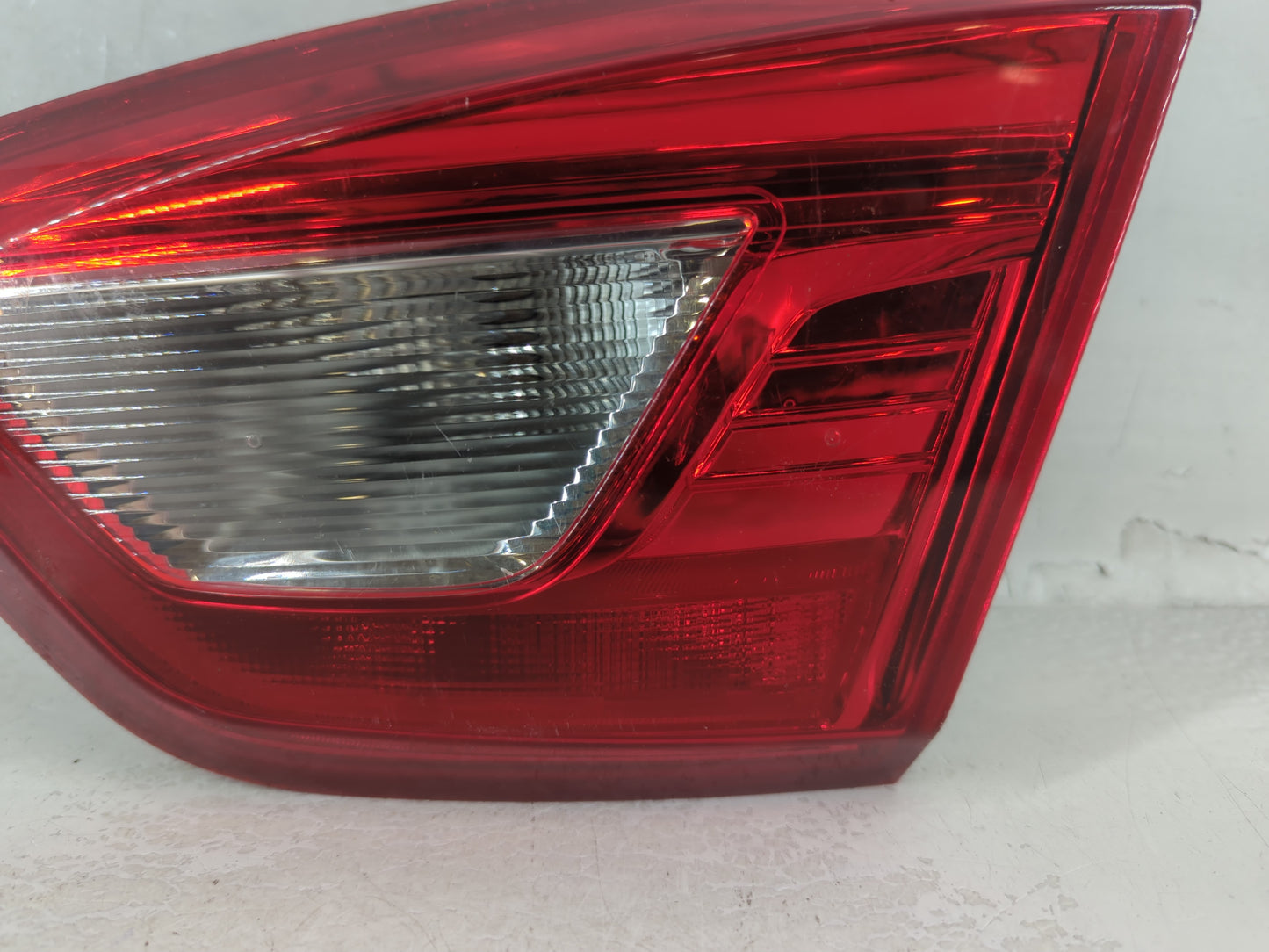 2016 Chevrolet Cruze Tail Light Assembly Driver Left OEM P/N:84075815 Fits OEM Used Auto Parts - Oemusedautoparts1.com