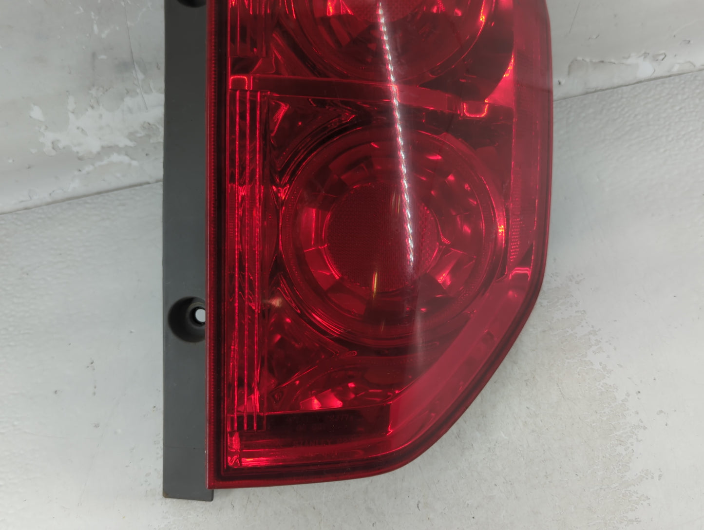 2007-2009 Saturn Aura Tail Light Assembly Passenger Right OEM Fits Fits 2007 2008 2009 OEM Used Auto Parts