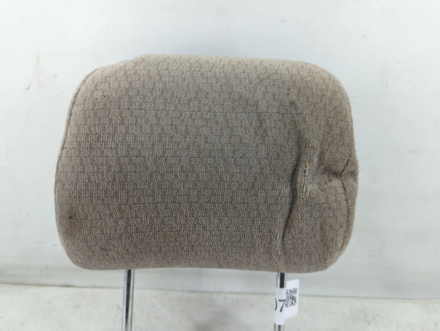 2002-2004 Toyota Corolla Headrest Head Rest Front Driver Passenger Seat Fits Fits 2002 2003 2004 OEM Used Auto Parts - Oemusedautoparts1.com
