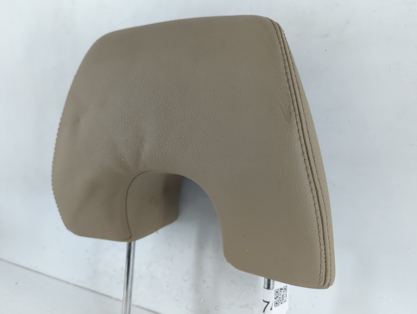 2005 Honda Cr-V Headrest Head Rest Front Driver Passenger Seat Fits OEM Used Auto Parts - Oemusedautoparts1.com