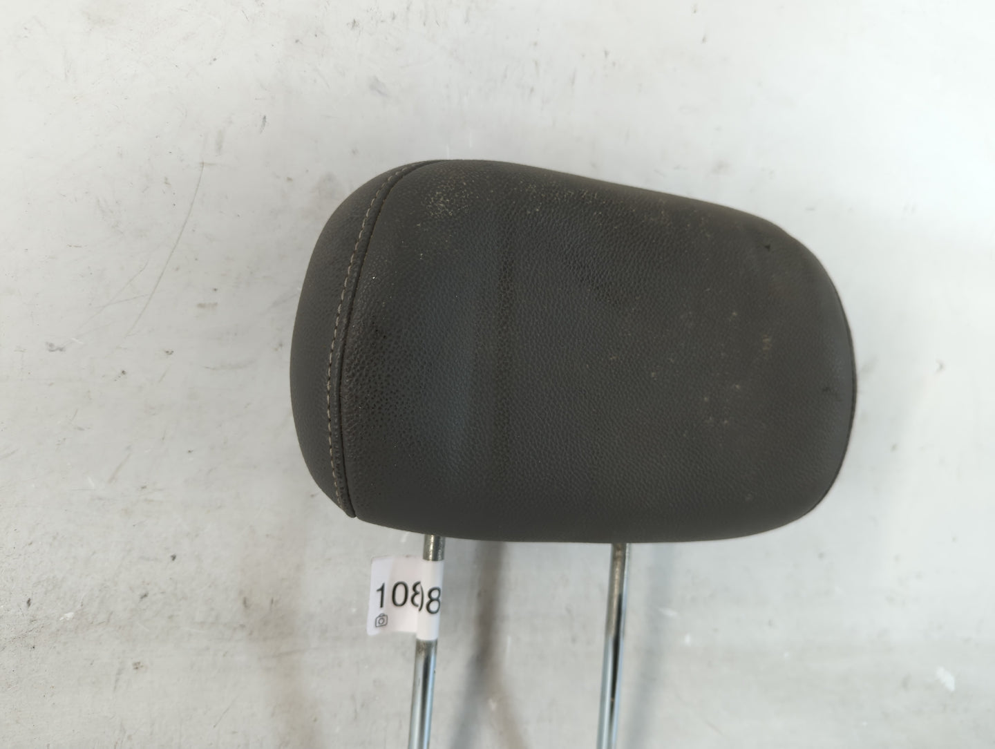 2008-2010 Chrysler Town & Country Headrest Head Rest Front Driver Passenger Seat Fits Fits 2008 2009 2010 OEM Used Auto Parts - Oemusedautoparts1.com