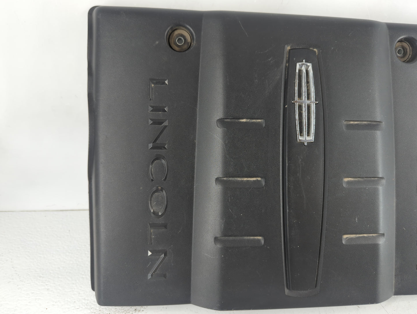 2007 Lincoln Navigator Engine Cover