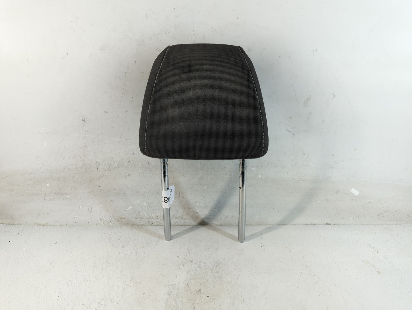 2013-2014 Ford Focus Headrest Head Rest Front Driver Passenger Seat Fits Fits 2013 2014 OEM Used Auto Parts - Oemusedautoparts1.com