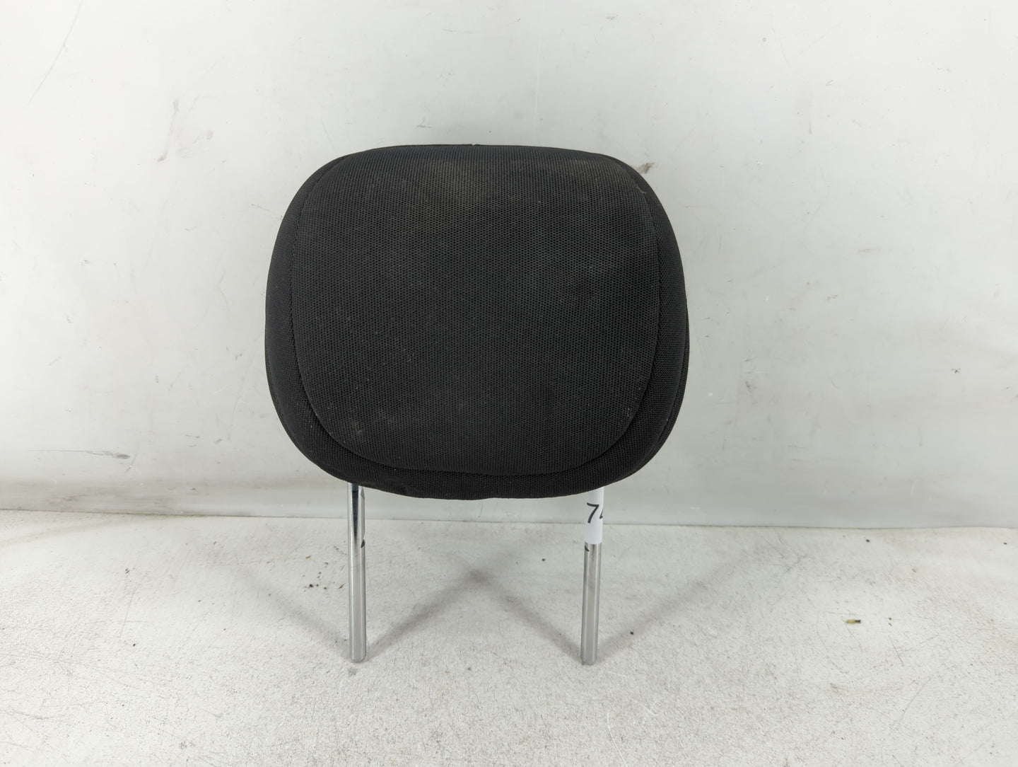 2013-2016 Dodge Dart Headrest Head Rest Front Driver Passenger Seat Fits Fits 2013 2014 2015 2016 OEM Used Auto Parts - Oemusedautoparts1.com