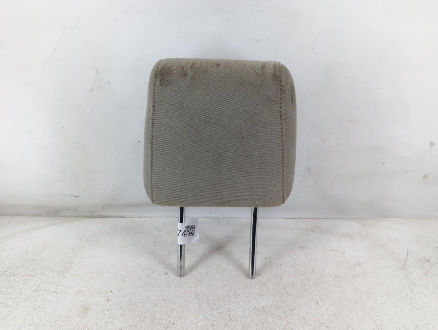 2012 Ford Focus Headrest Head Rest Front Driver Passenger Seat Fits OEM Used Auto Parts - Oemusedautoparts1.com