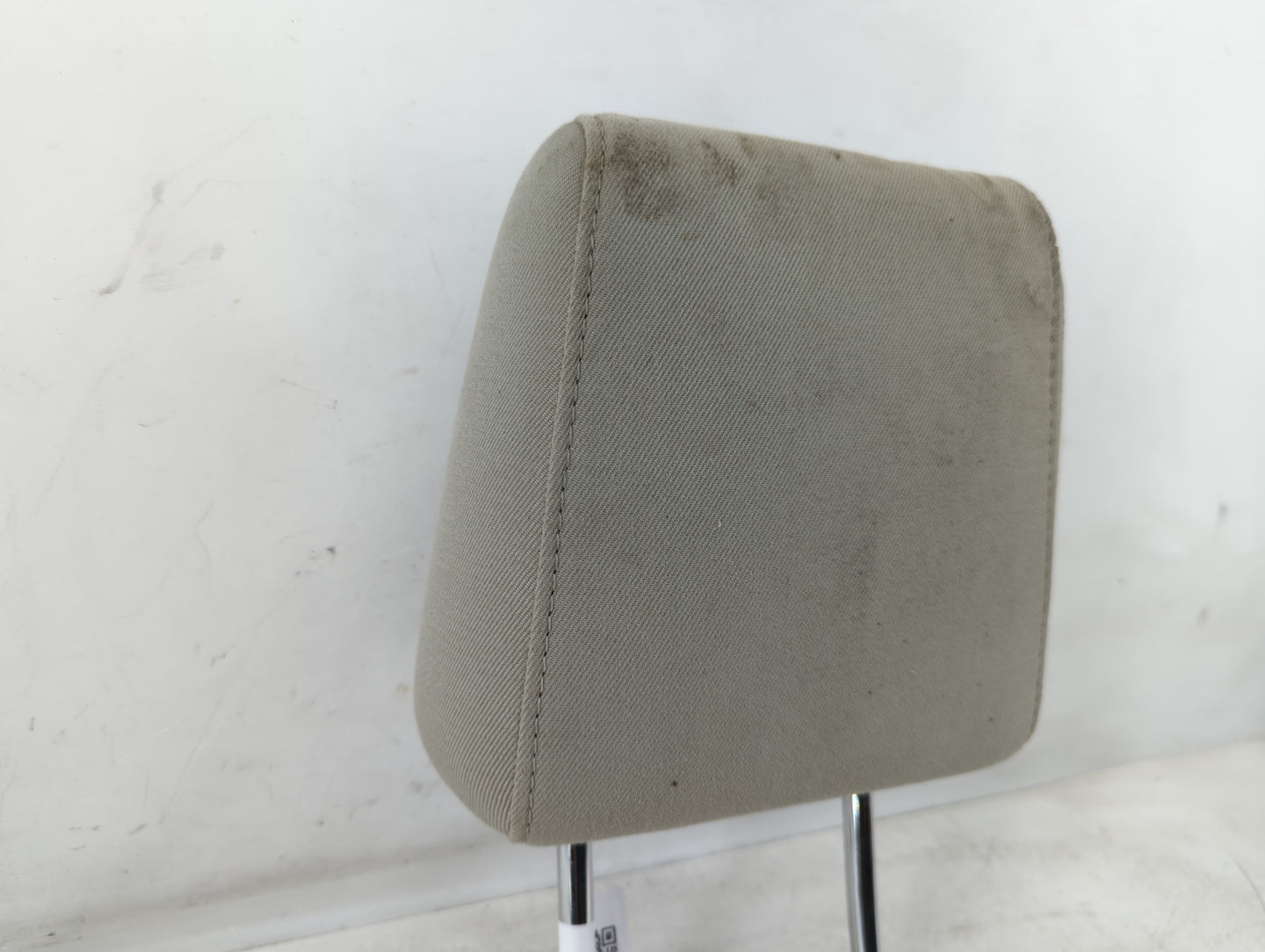 2012 Ford Focus Headrest Head Rest Front Driver Passenger Seat Fits OEM Used Auto Parts - Oemusedautoparts1.com