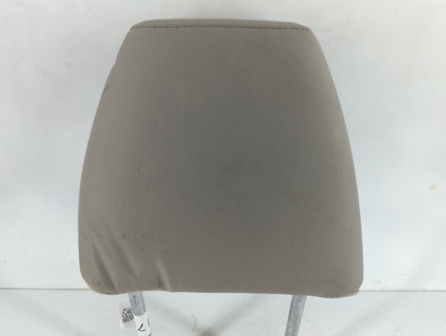 2010-2012 Ford Taurus Headrest Head Rest Front Driver Passenger Seat Fits Fits 2010 2011 2012 OEM Used Auto Parts - Oemusedautoparts1.com