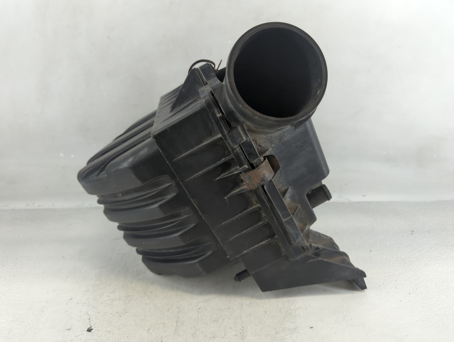 2004-2009 Dodge Durango Air Cleaner Intake-duct Hose Tube