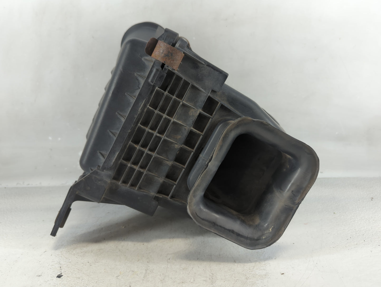 2004-2009 Dodge Durango Air Cleaner Intake-duct Hose Tube