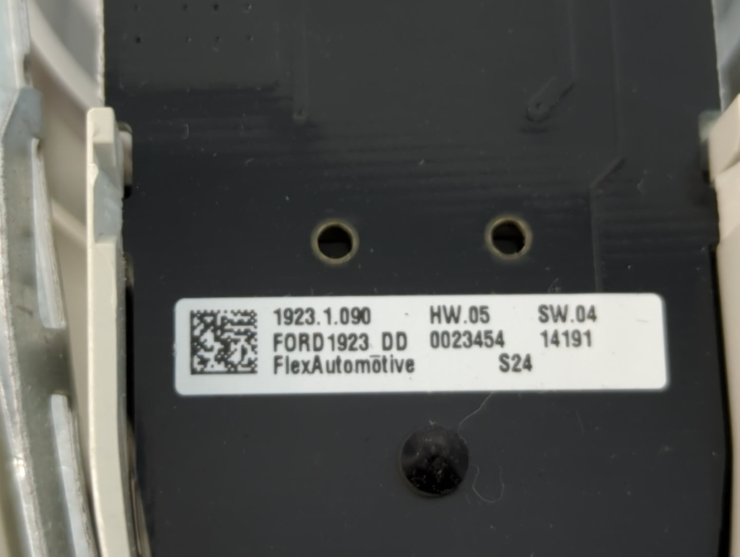 2014 Ford Focus CONSOLE LIGHT - Oemusedautoparts1.com