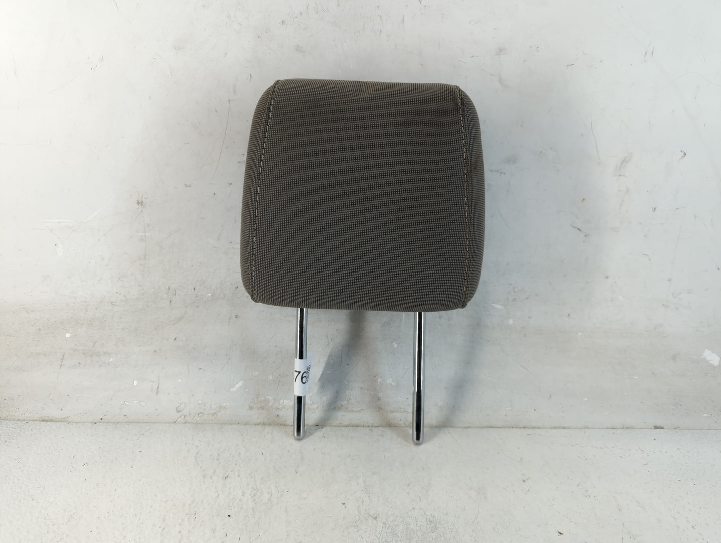 2013-2014 Ford Focus Headrest Head Rest Front Driver Passenger Seat Fits Fits 2013 2014 OEM Used Auto Parts - Oemusedautoparts1.com