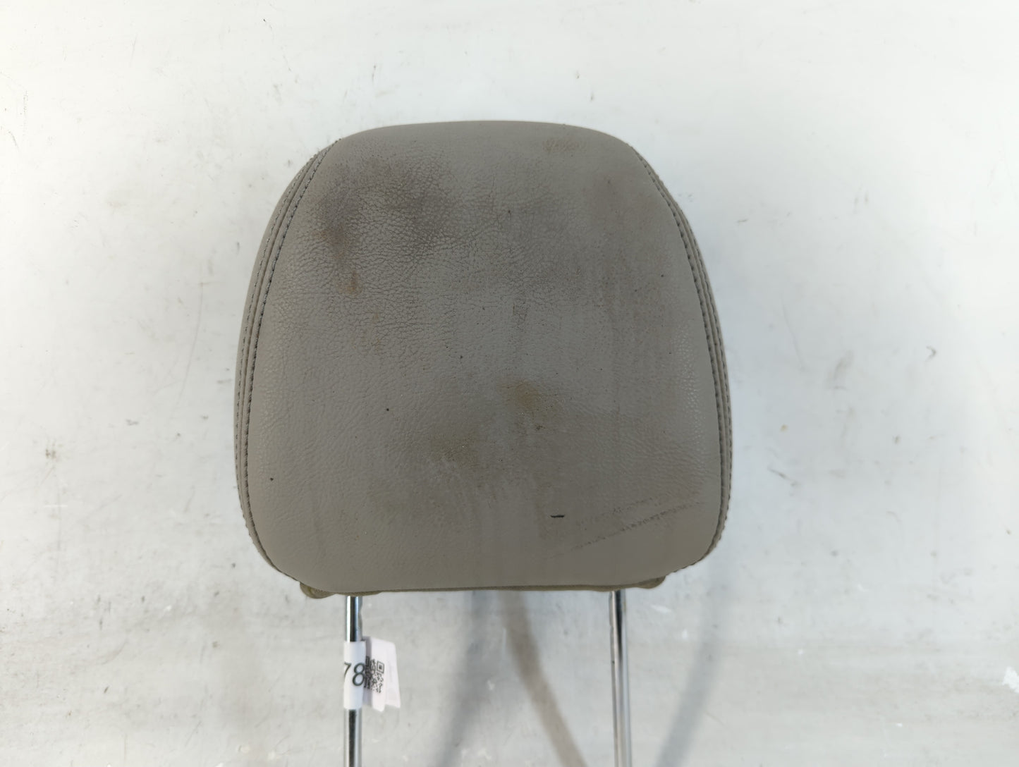 2011-2013 Ford Edge Headrest Head Rest Front Driver Passenger Seat Fits Fits 2011 2012 2013 OEM Used Auto Parts - Oemusedautoparts1.com