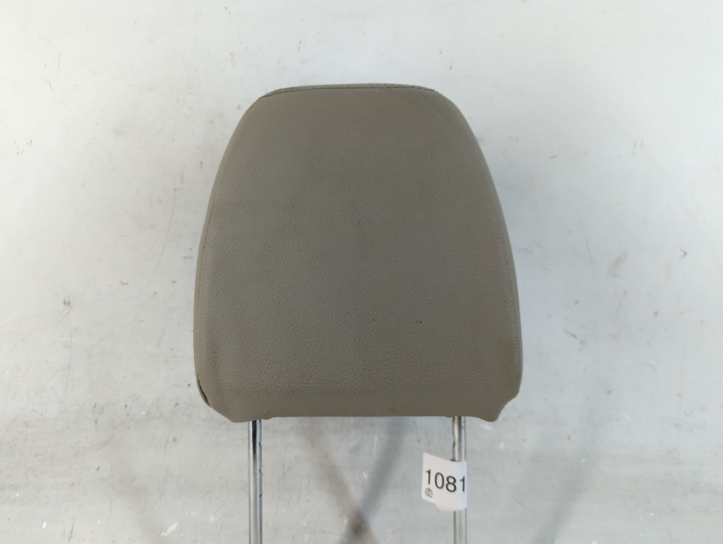 2011-2013 Ford Edge Headrest Head Rest Front Driver Passenger Seat Fits Fits 2011 2012 2013 OEM Used Auto Parts - Oemusedautoparts1.com