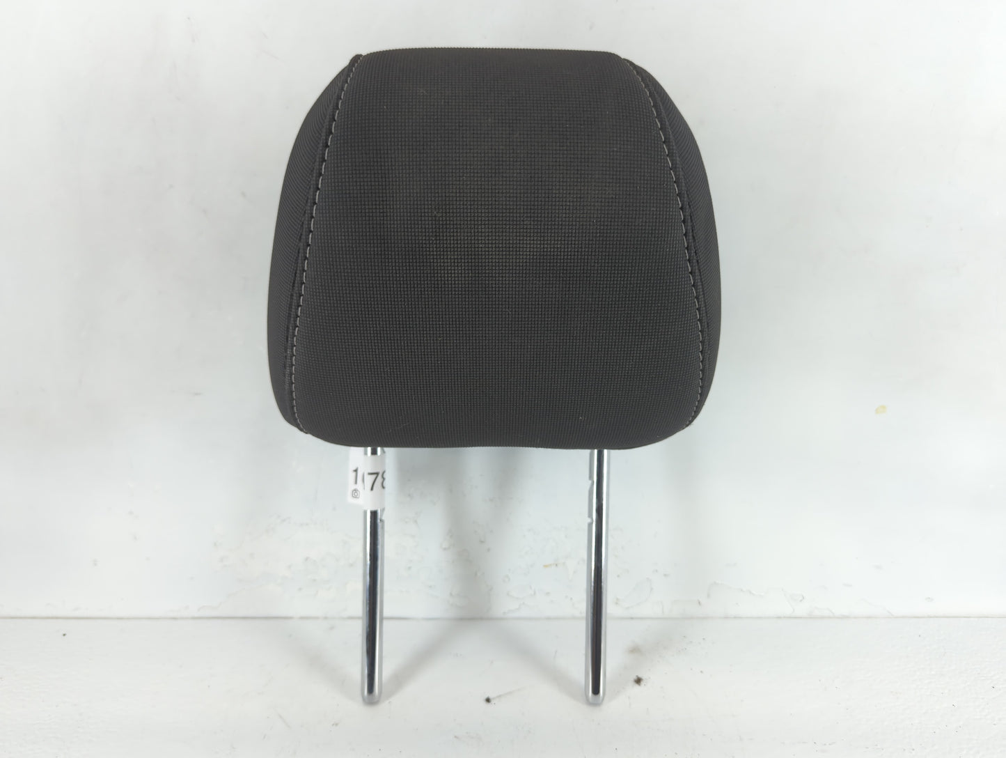 2013-2014 Ford Focus Headrest Head Rest Front Driver Passenger Seat Fits Fits 2013 2014 OEM Used Auto Parts - Oemusedautoparts1.com