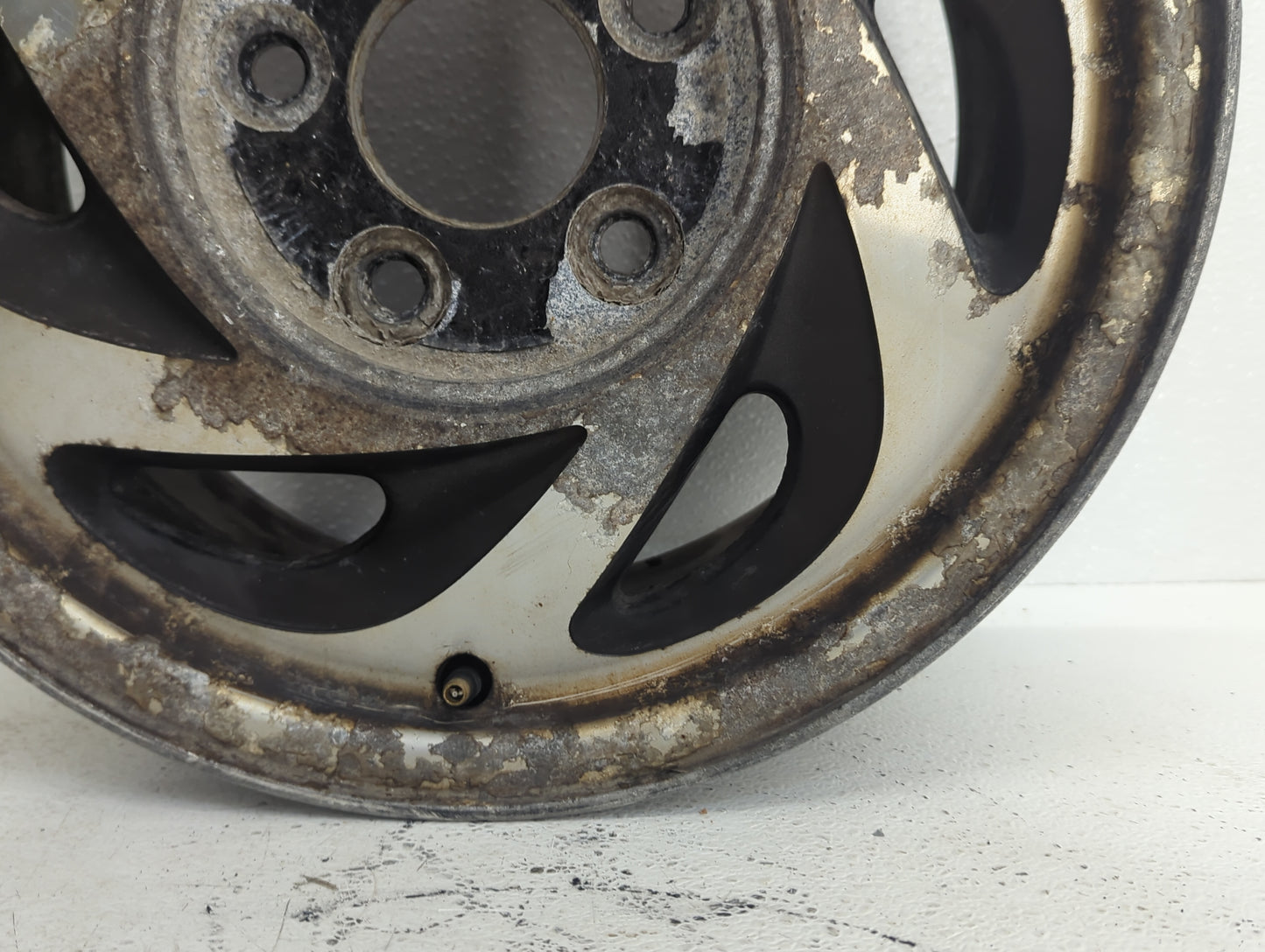 1995-2002 Chevrolet Blazer Oem Wheel Rim