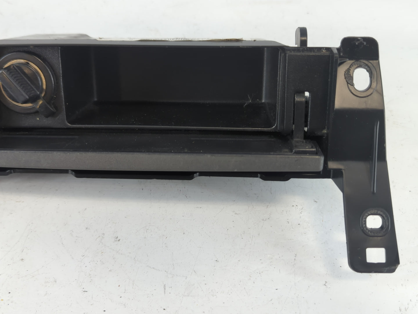 2016 Ford Taurus Center Dash Storage Bin - Oemusedautoparts1.com