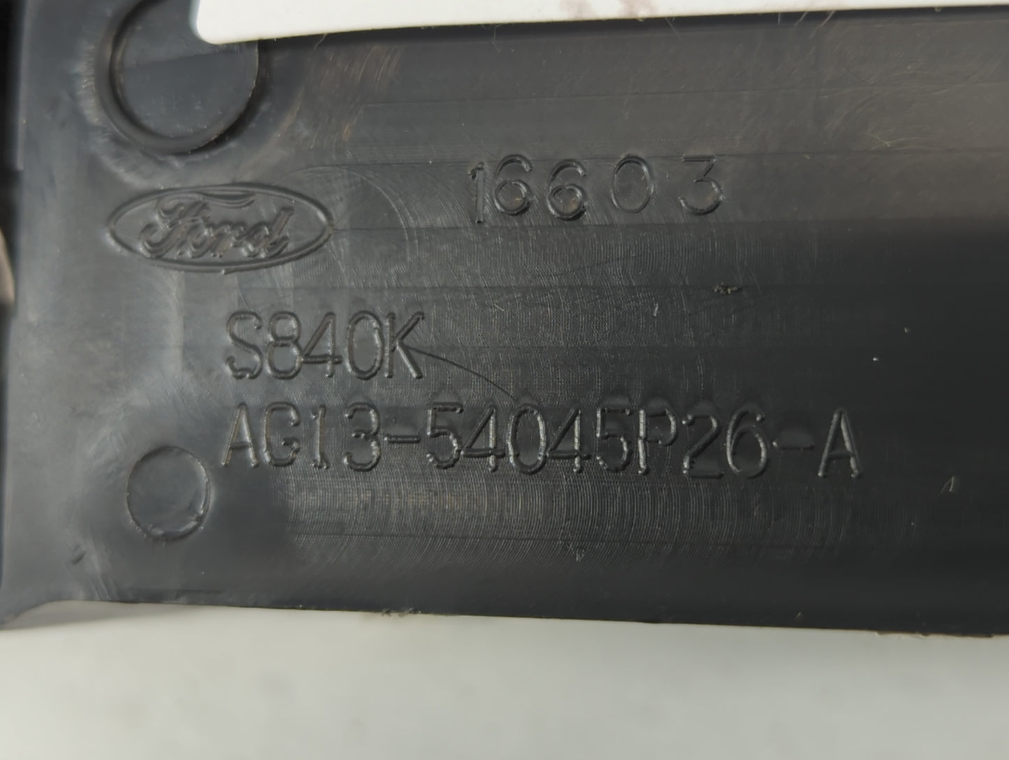 2016 Ford Taurus Center Dash Storage Bin - Oemusedautoparts1.com