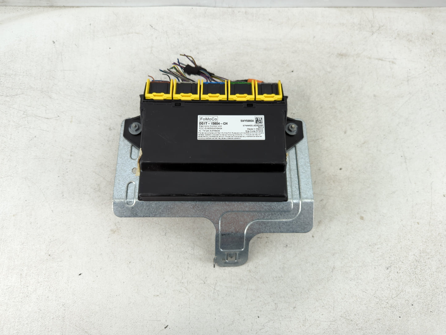 2003-2004 Dodge Stratus Transmission Control Module Tcu Tcm - Oemusedautoparts1.com