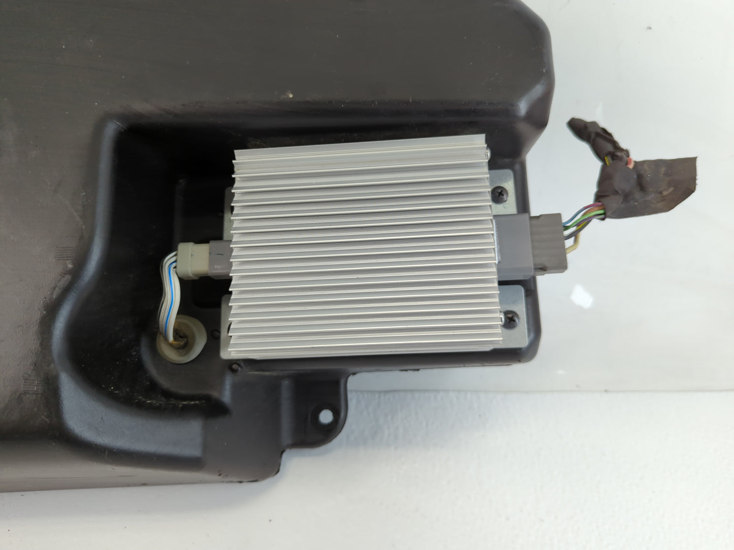 2010 Ford Flex Speaker/subwoofer - Oemusedautoparts1.com