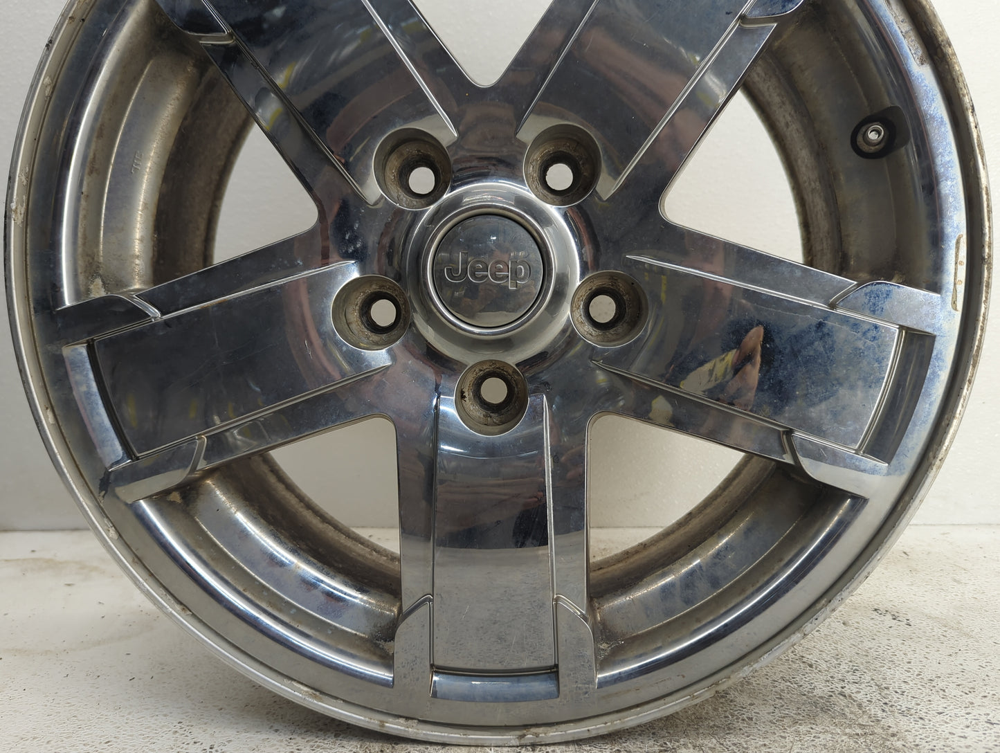 2005-2007 Jeep Grand Cherokee Oem Wheel Rim