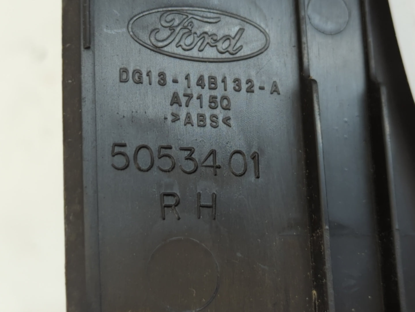 2013-2019 Ford Taurus Master Power Window Switch Replacement Driver Side Left P/N:DG13-14B132-A Fits OEM Used Auto Parts - Oemusedautoparts1.com