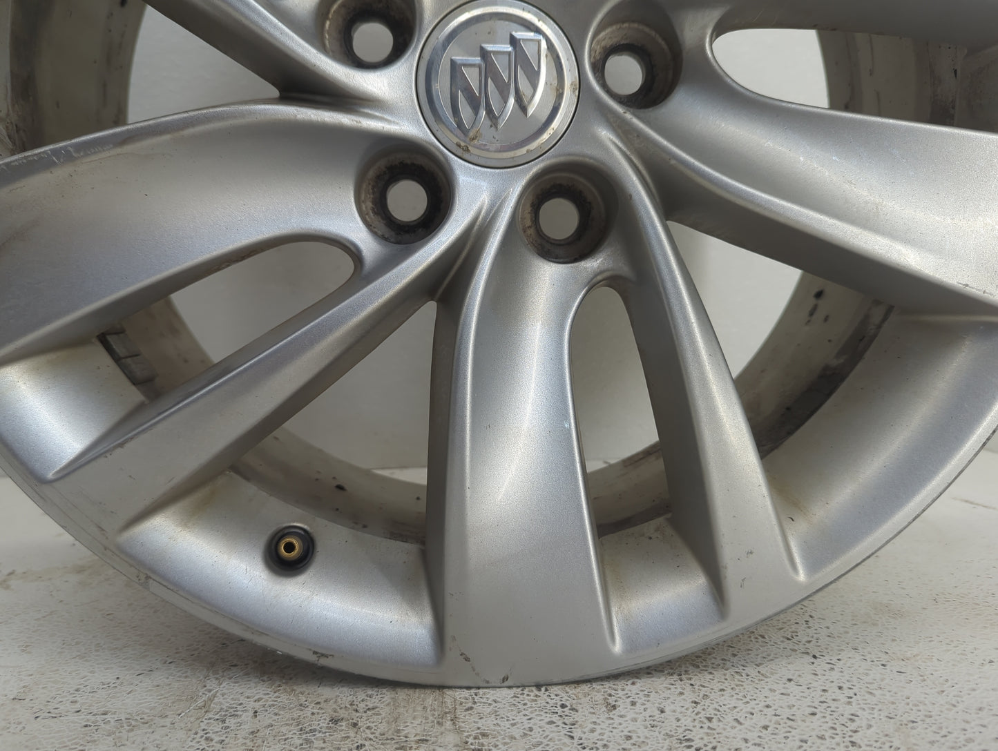 2014-2017 Buick Regal Oem Wheel Rim