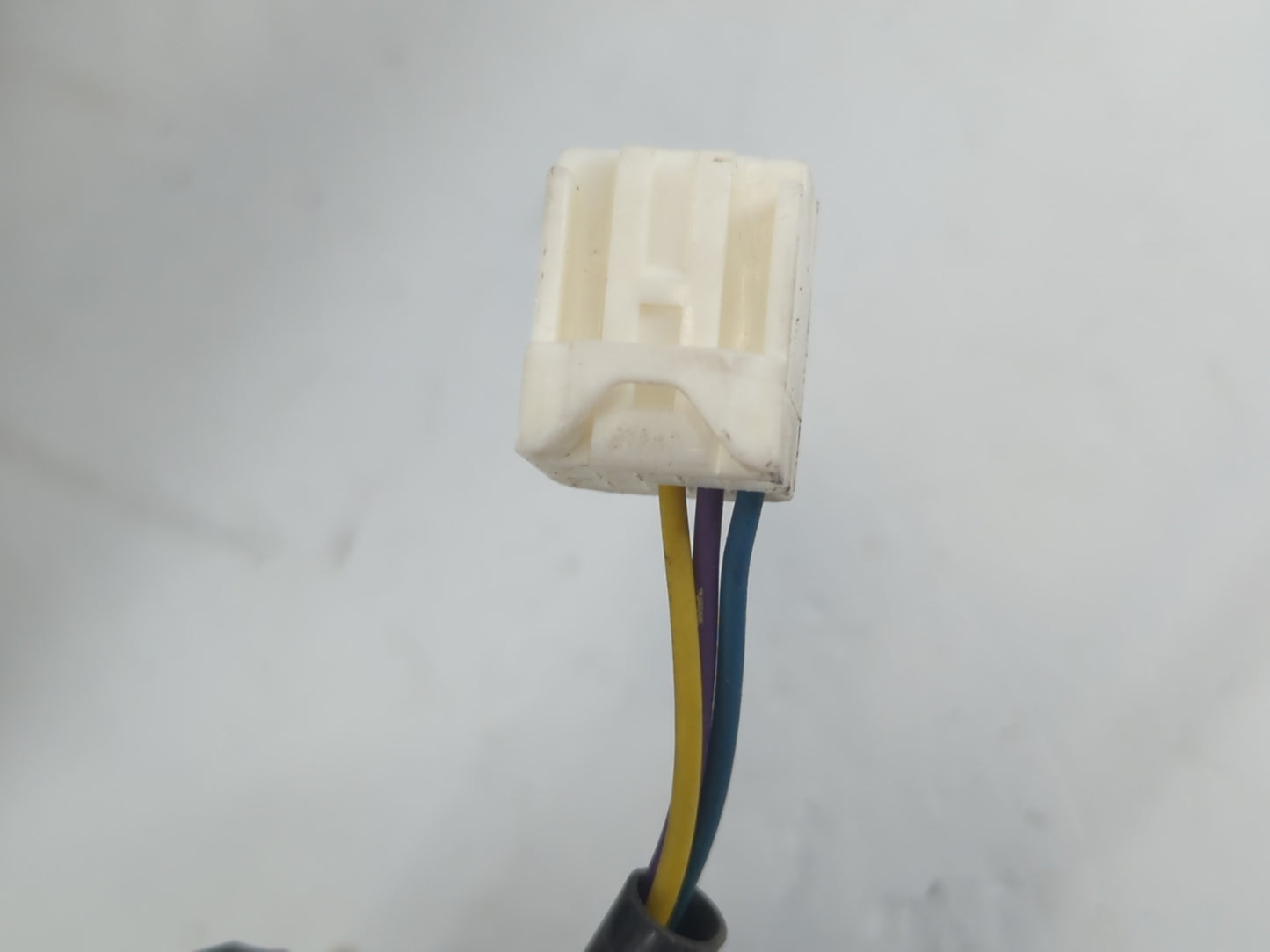 2004-2010 Toyota Sienna Side Mirror Replacement Passenger Right View Door Mirror P/N:4112-55018-01 Fits OEM Used Auto Parts