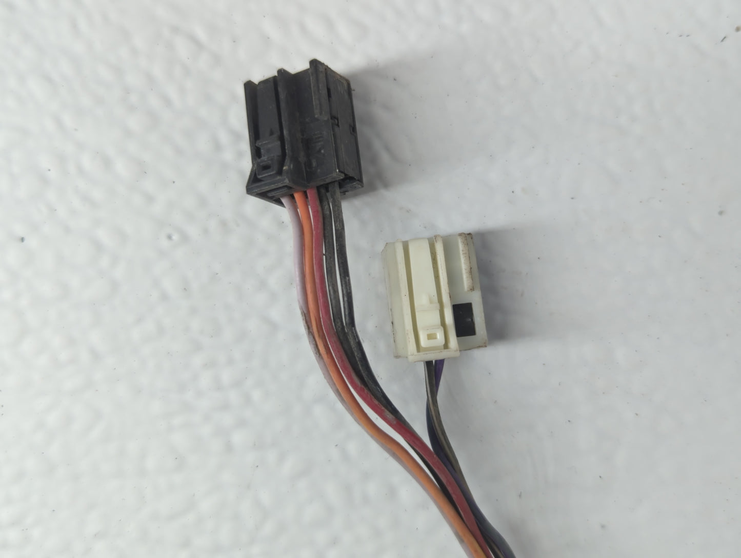 2017-2019 Chrysler Pacifica Side Mirror Replacement Driver Left View Door Mirror P/N:E11048398 Fits Fits 2017 2018 2019 OEM Used Auto Parts