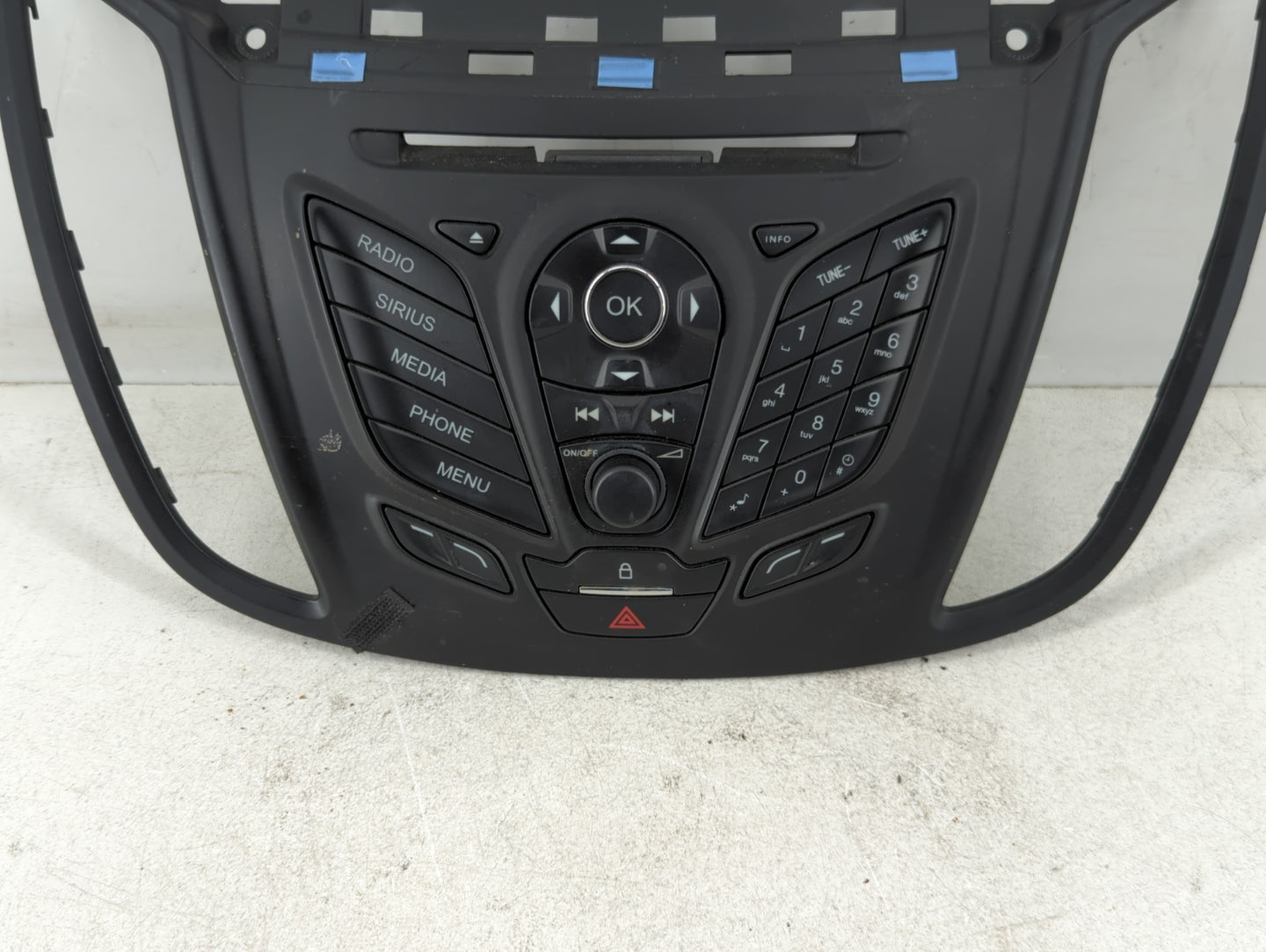 2015-2016 Ford Escape Radio AM FM Cd Player Receiver Replacement P/N:CJ54 18835 AE3 Fits Fits 2015 2016 OEM Used Auto Parts - Oemusedautoparts1.com
